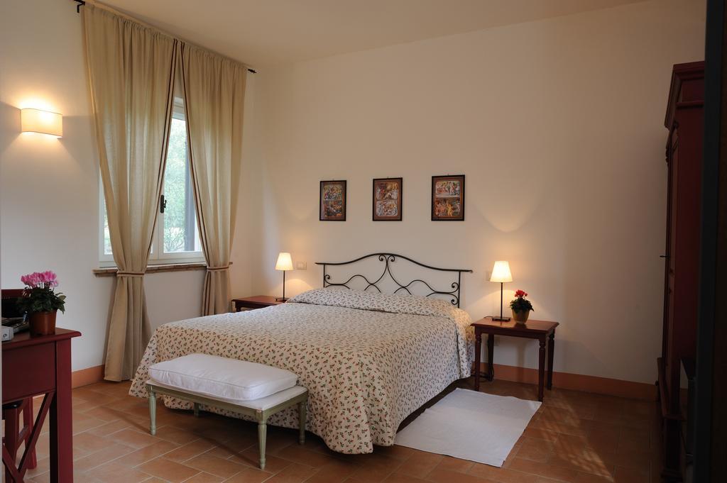 Agriturismo Tenuta Conti Faina Fratta Todina Cameră foto